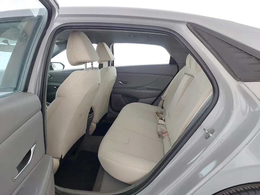 2021 Hyundai Elantra Smart 
