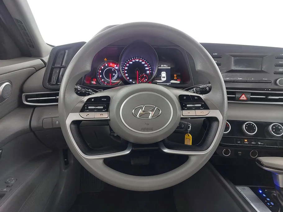 2021 Hyundai Elantra Smart 