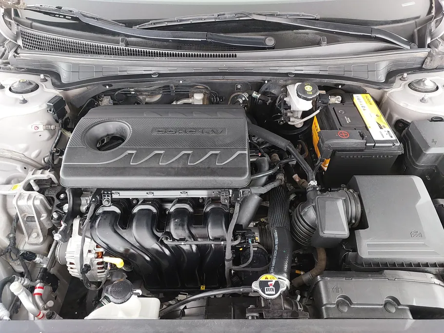 2021 Hyundai Elantra Smart 