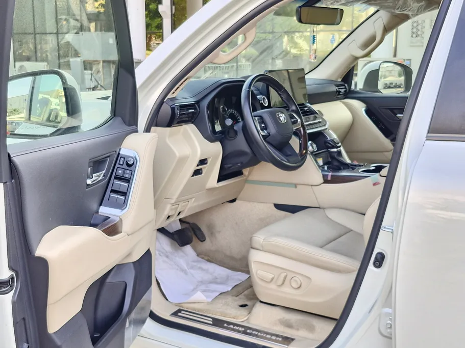 تويوتا لاندكروزر GXR4 2022 