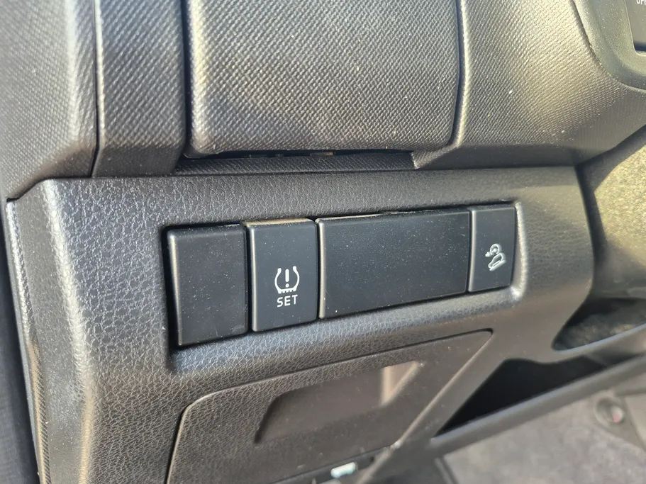 2021 Isuzu D-max DC 4x2 Diesel 