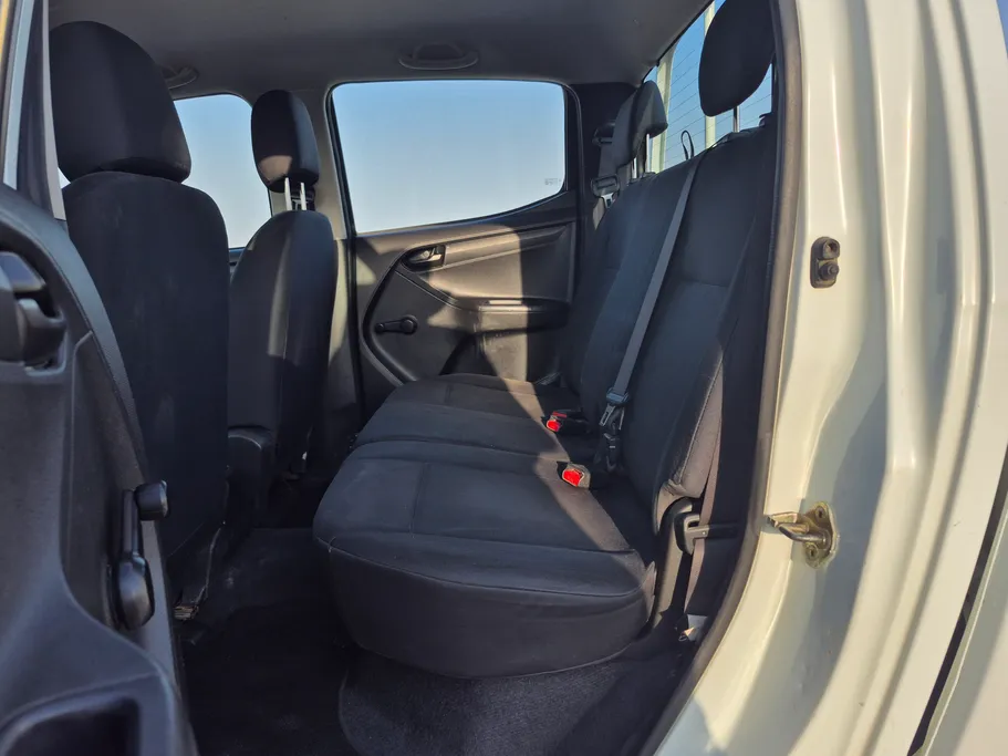 2021 Isuzu D-max DC 4x2 Diesel 