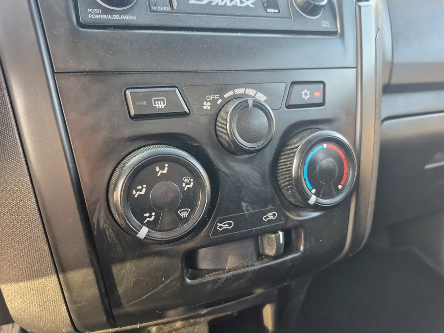 2021 Isuzu D-max DC 4x2 Diesel 