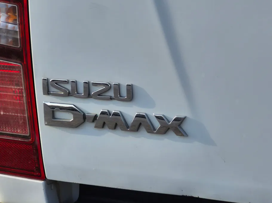 2021 Isuzu D-max DC 4x2 Diesel 