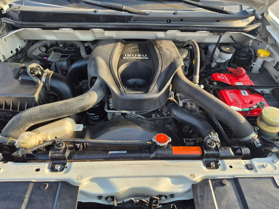 2021 Isuzu D-max DC 4x2 Diesel 