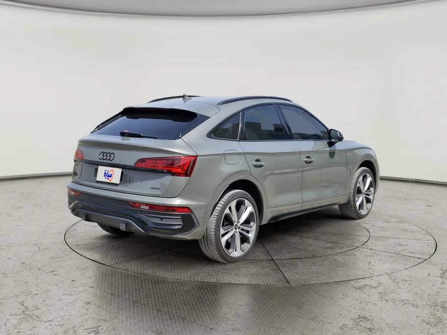 اودي Q5  2024 
