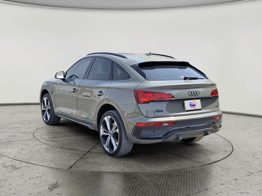 اودي Q5  2024 