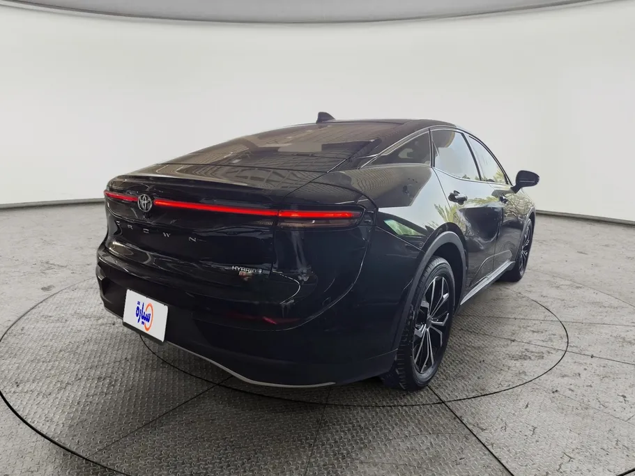 2023 Toyota Crown Premium 
