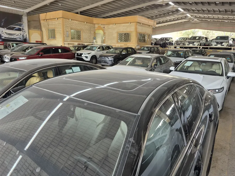 2023 Toyota Crown Premium 