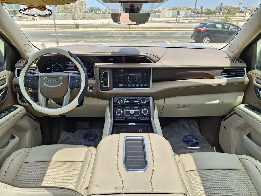 2022 GMC Yukon Denali 