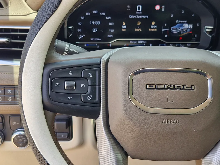 2022 GMC Yukon Denali 