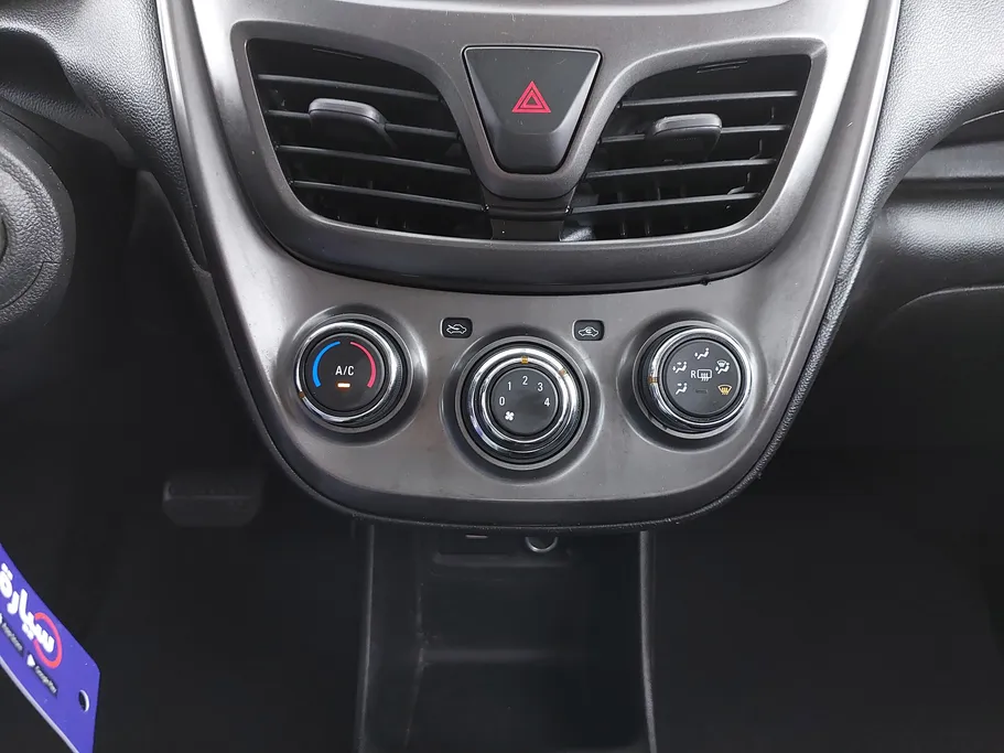2021 Chevrolet Spark LS 