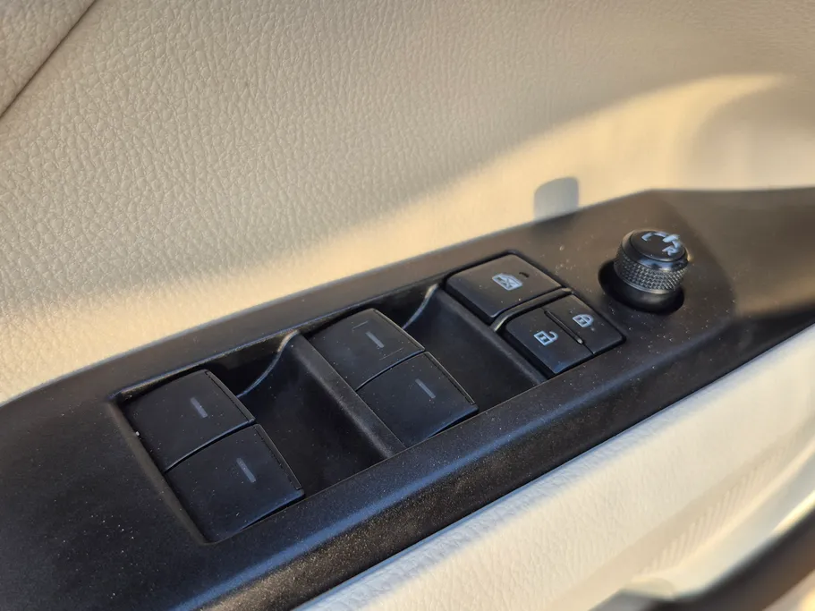 2021 Toyota Camry  LE 