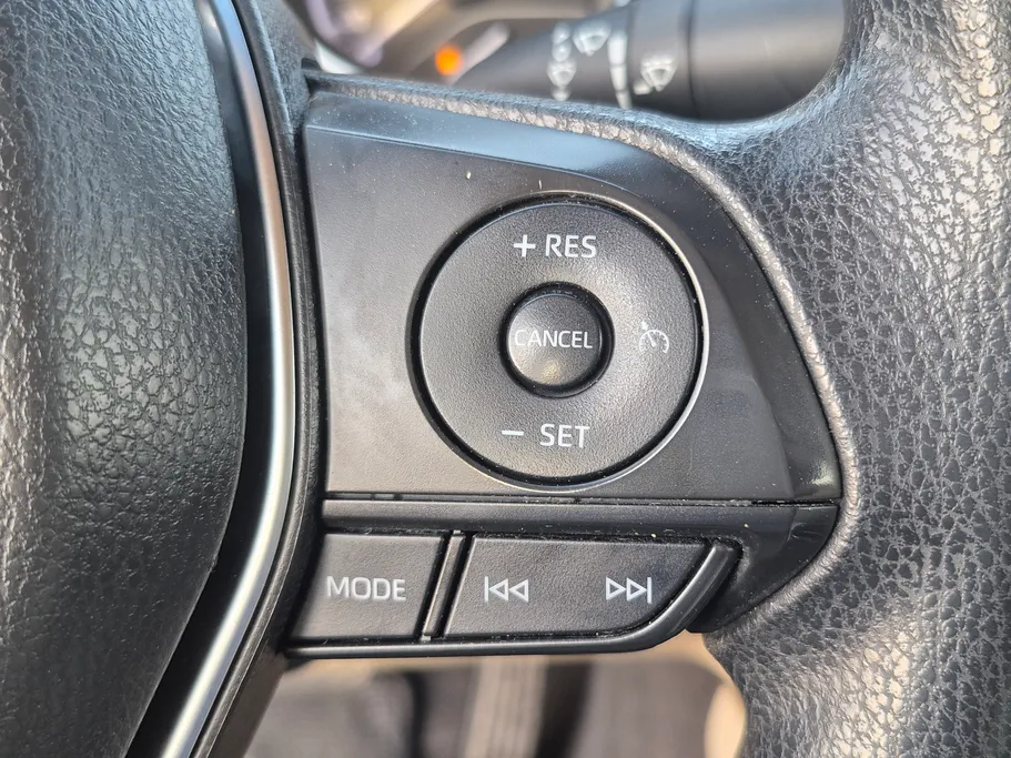 2021 Toyota Camry  LE 