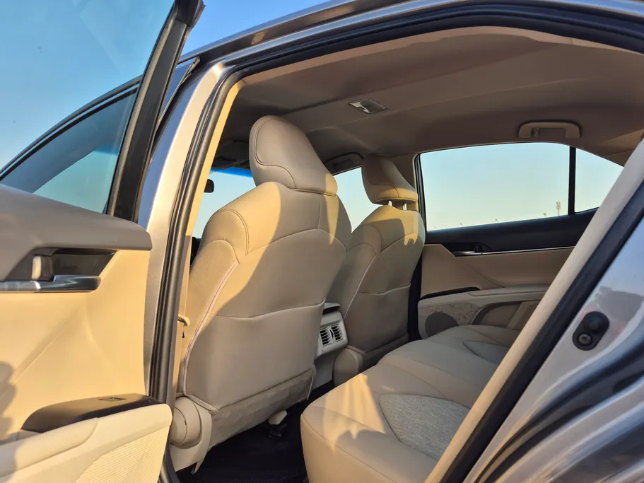 2021 Toyota Camry  LE 