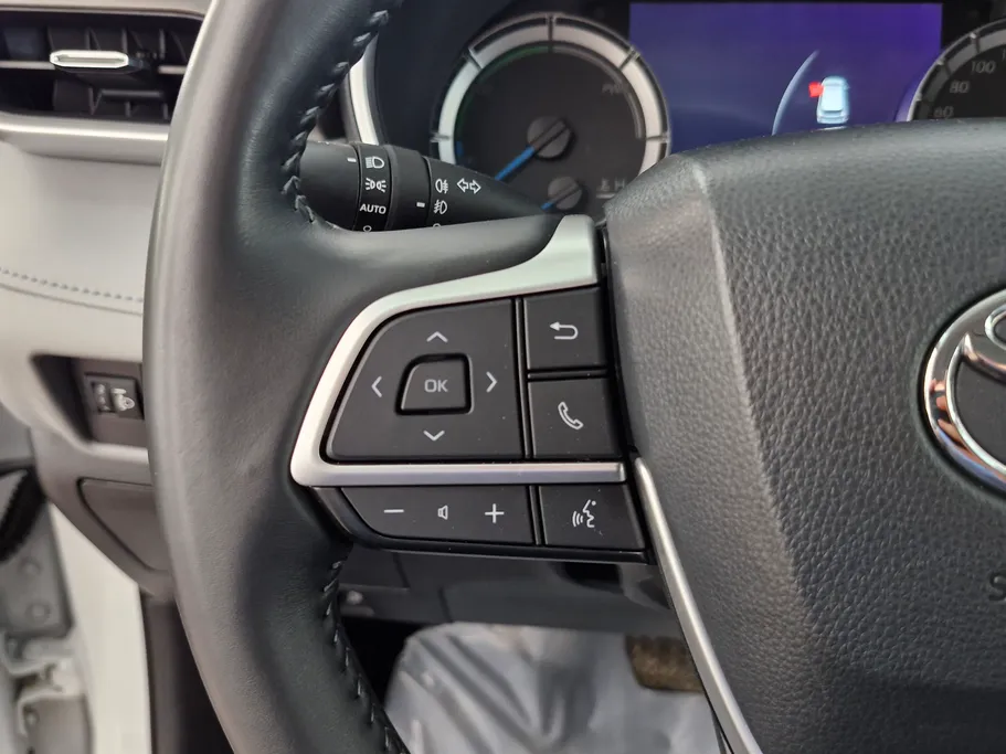 2023 Toyota Highlander GLE 