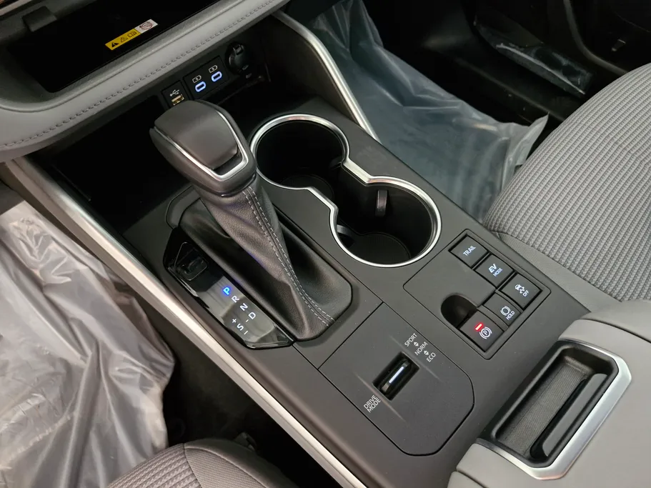 2023 Toyota Highlander GLE 