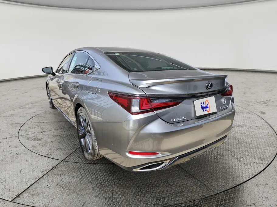 لكزس ES 350 2020 