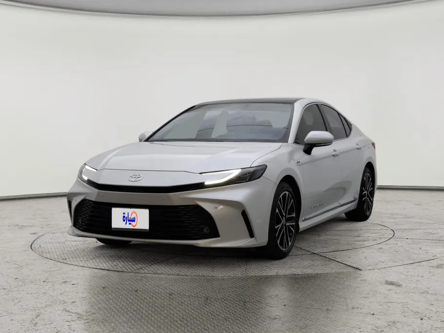 2025 Toyota Camry  LE HEV 