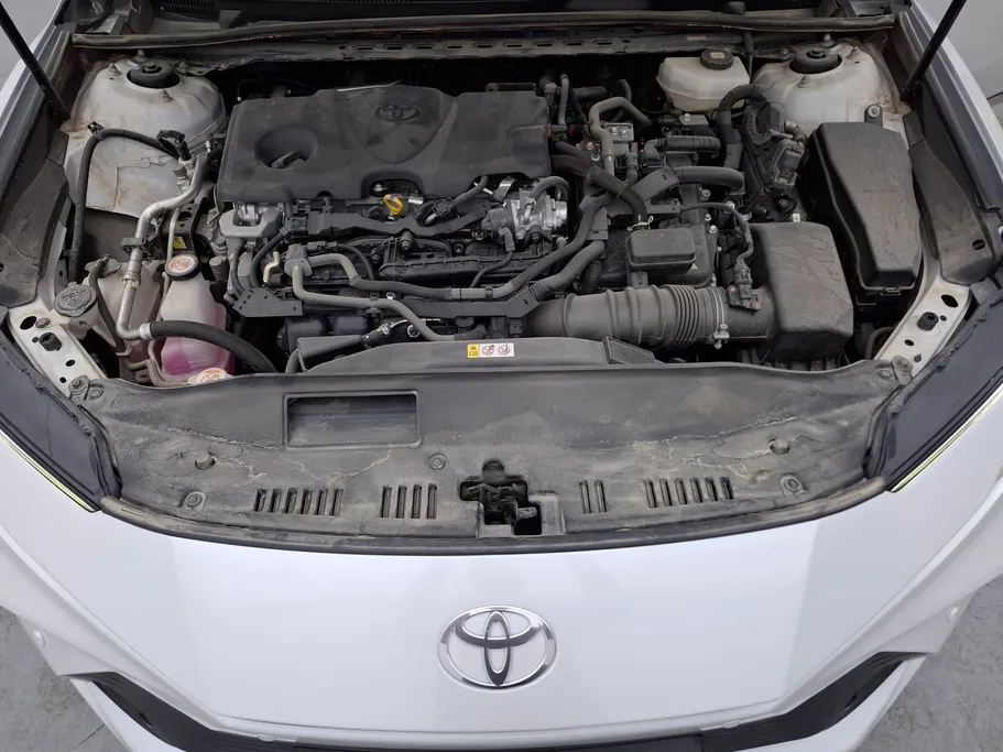 2025 Toyota Camry  LE HEV 
