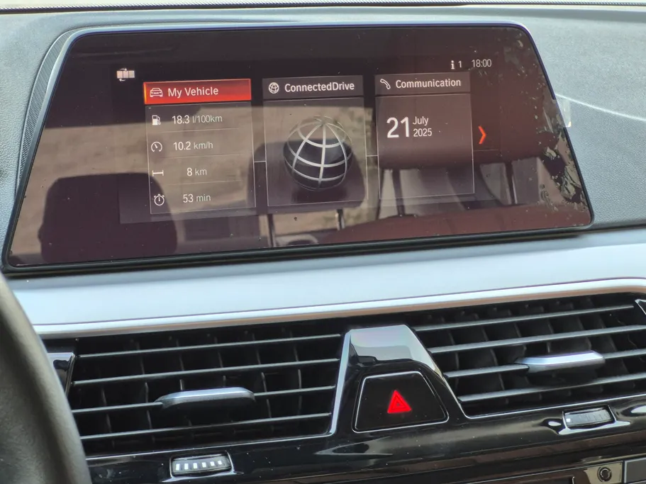 2020 BMW 5 Series 520i 