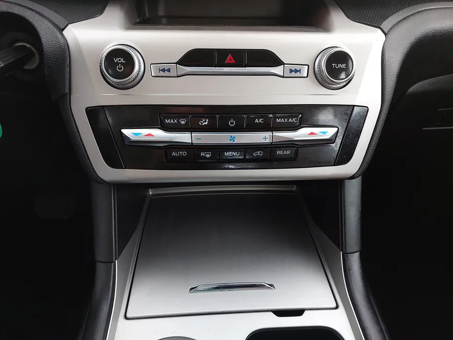 2021 Ford Explorer STD 