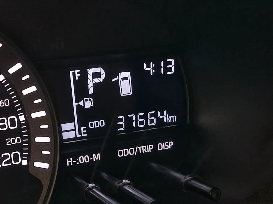 2023 Toyota Yaris  Y 