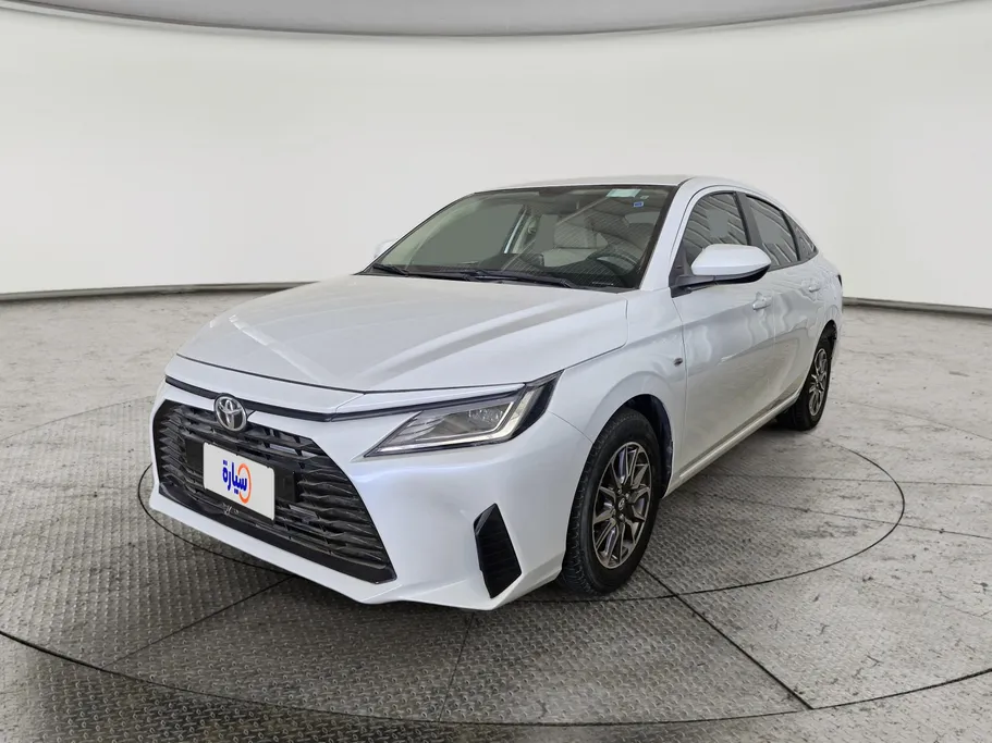 2023 Toyota Yaris  Y 