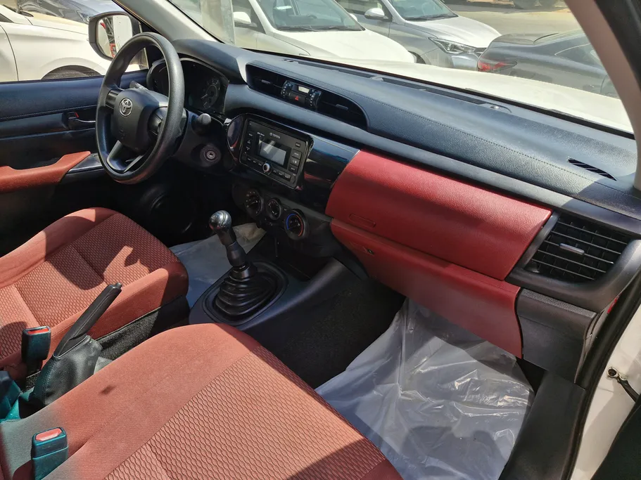 2022 Toyota Hilux GL DSL 
