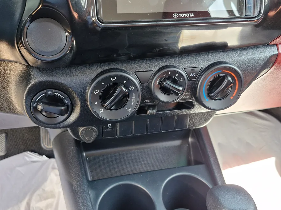 2021 Toyota Hilux GLS 