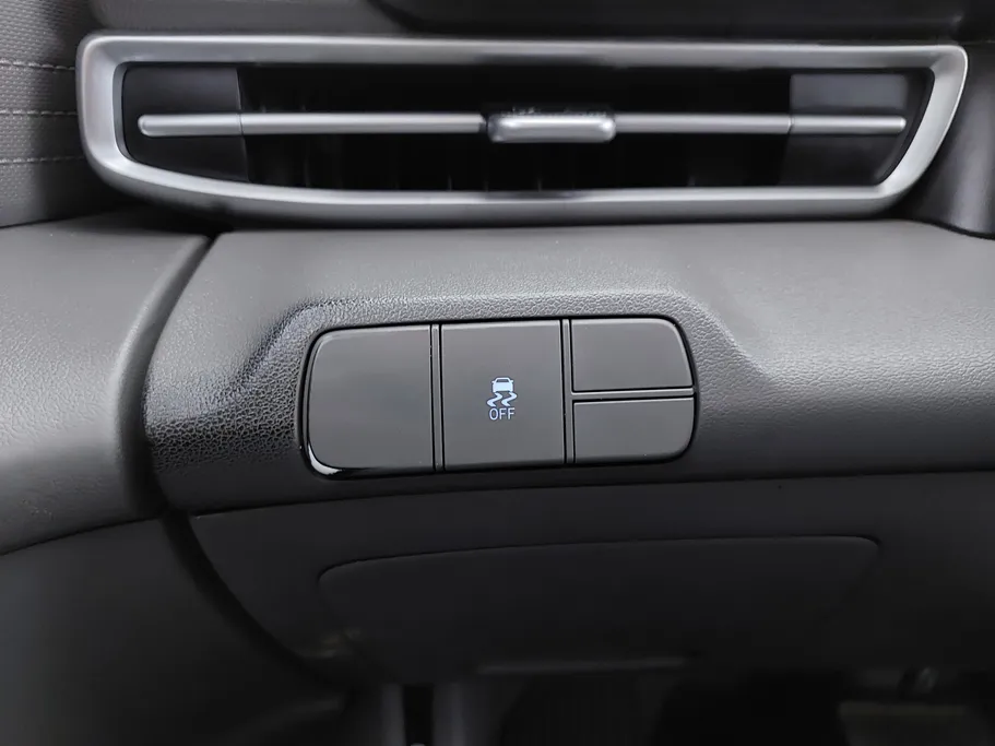 2022 Hyundai Elantra Smart 