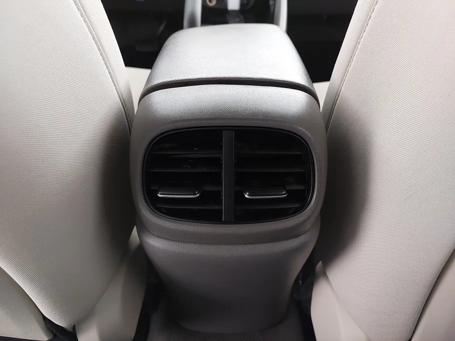 2022 Hyundai Elantra Smart 
