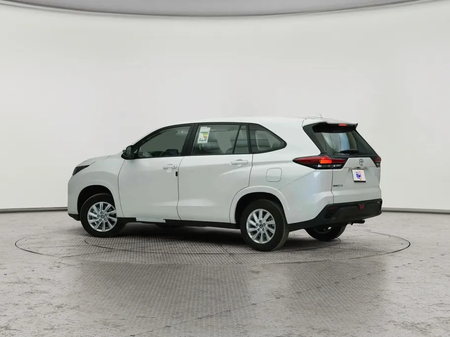 2025 Toyota Innova GL 
