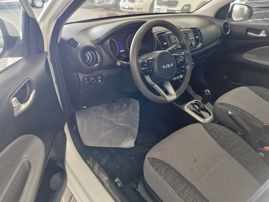 2023 Kia Pegas LX 