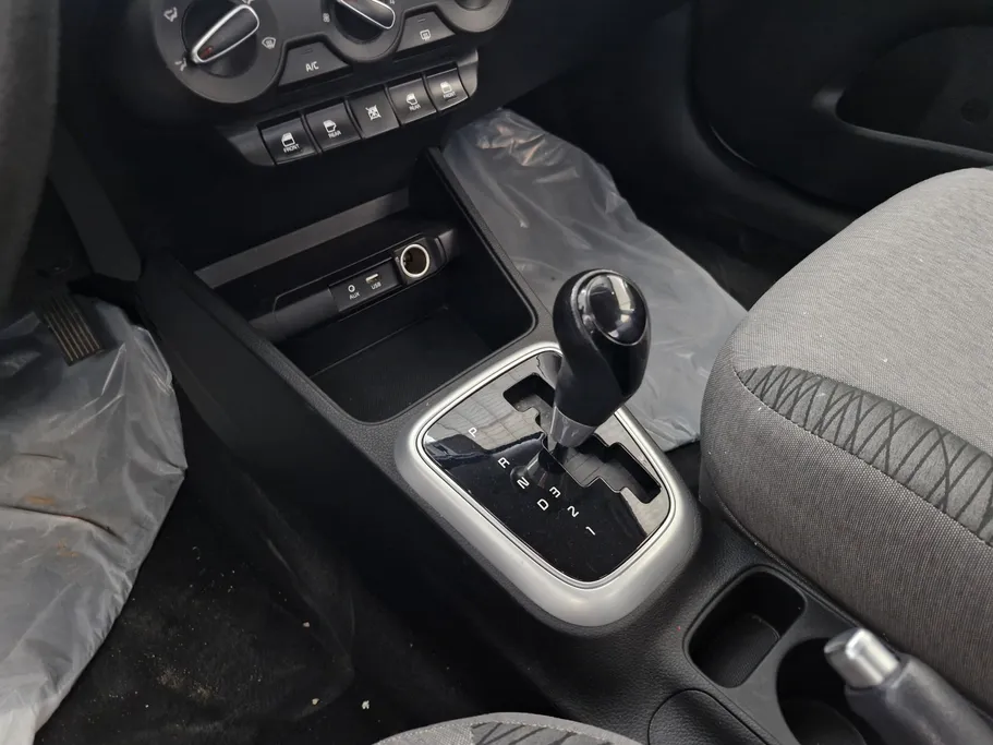 2023 Kia Pegas LX 