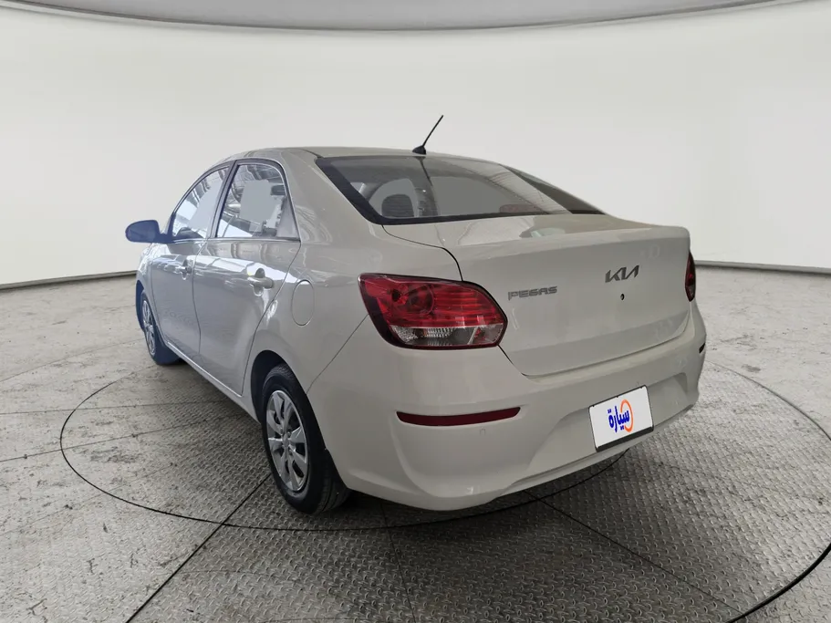 2023 Kia Pegas LX 