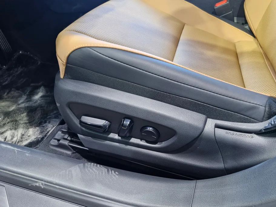 لكزس ES 250 AA Elegant 2025 