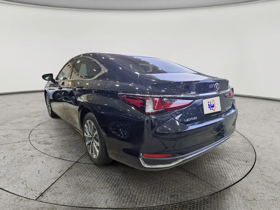 لكزس ES 250 AA Elegant 2025 