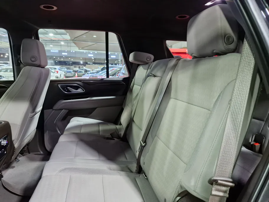 2022 GMC Yukon SLE 