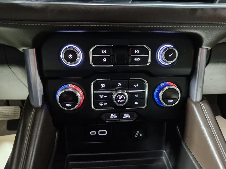 2022 GMC Yukon SLE 