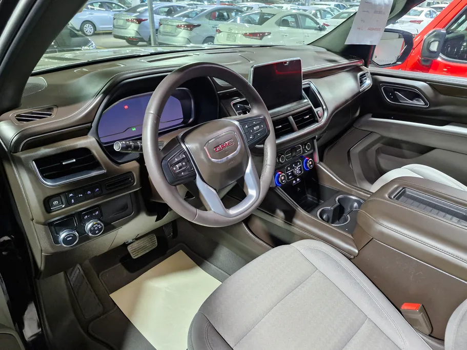 2022 GMC Yukon SLE 