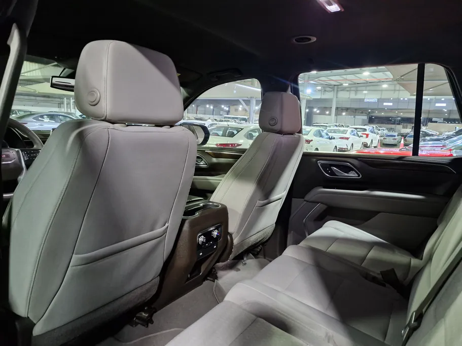 2022 GMC Yukon SLE 