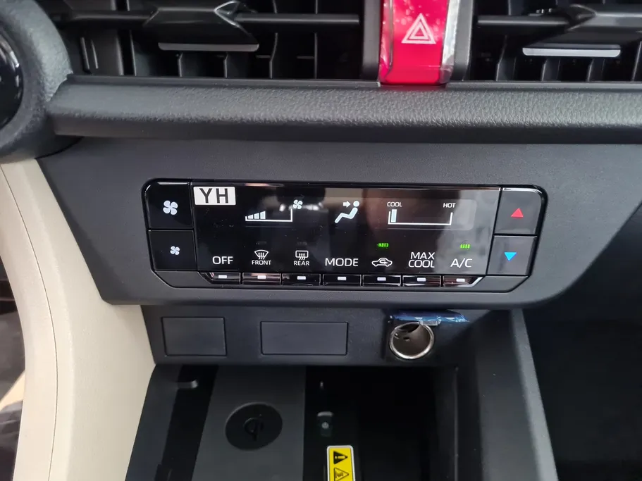 تويوتا يارس Y Plus 2026 