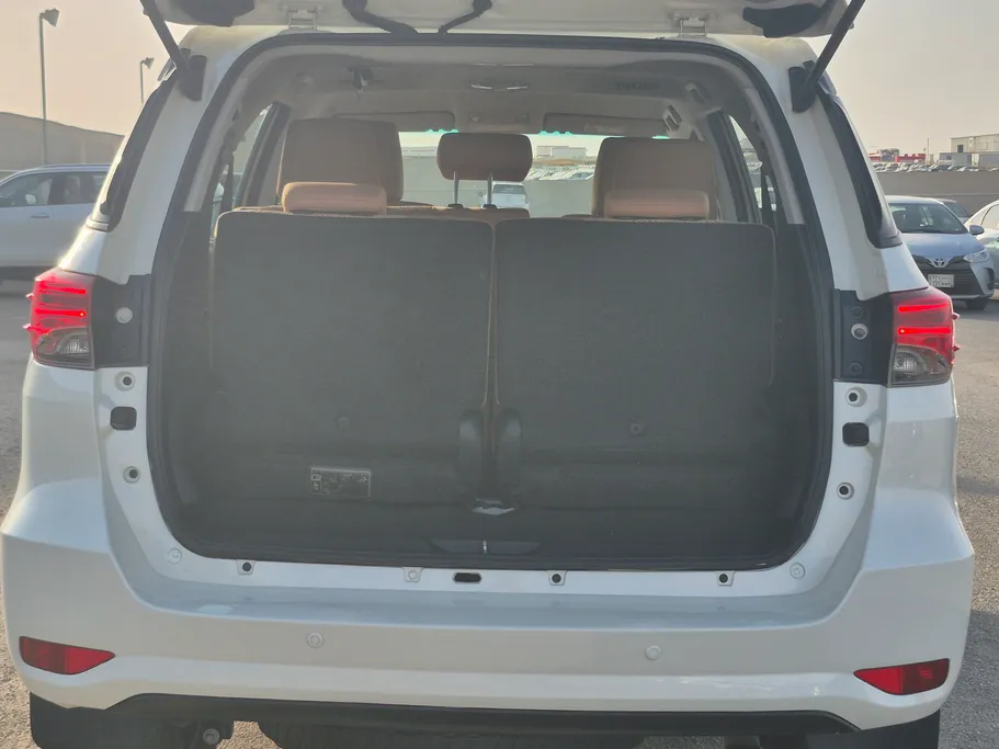 2022 Toyota Fortuner GX2 4x4 Diesel 