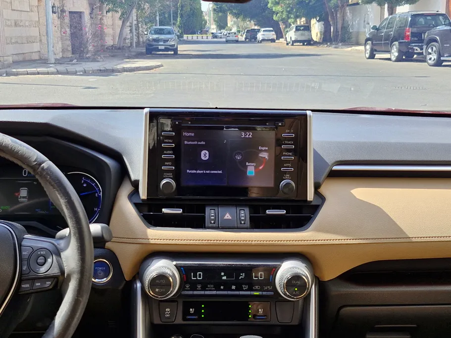 2020 Toyota RAV4 LTD Hybrid  