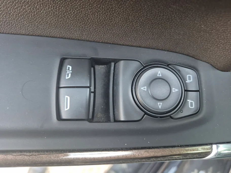 2024 Chevrolet Silverado LT 