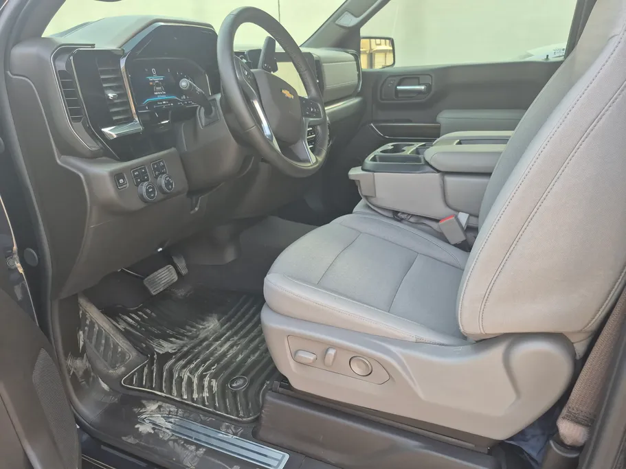 2024 Chevrolet Silverado LT 