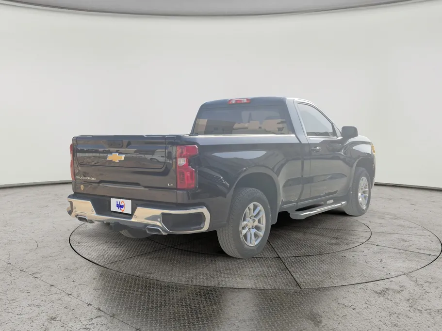2024 Chevrolet Silverado LT 