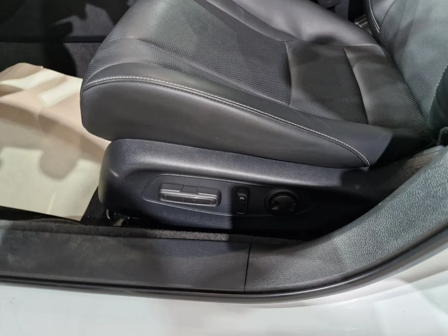 2023 Honda Accord EX L 