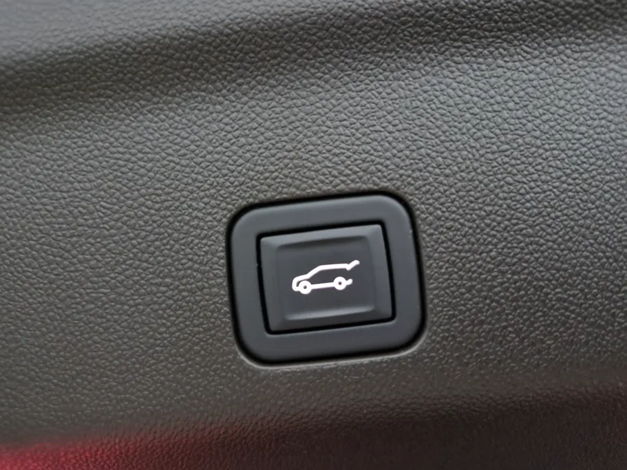 2024 GMC Yukon SLE 